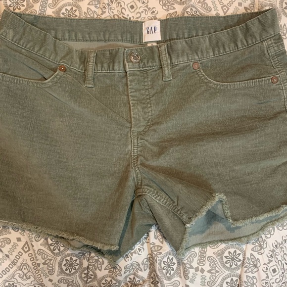 Ladies Gap shorts - Picture 1 of 4